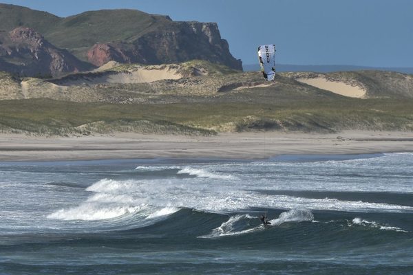 Kitesurf-à-Old-Harry-2-1024x683.jpg