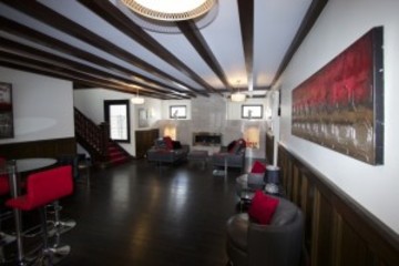 manoir-breakey-300x200.jpg