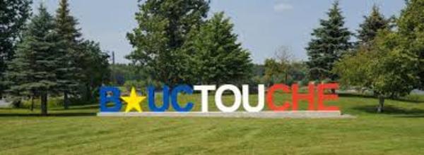 Bouctouche Enseigne